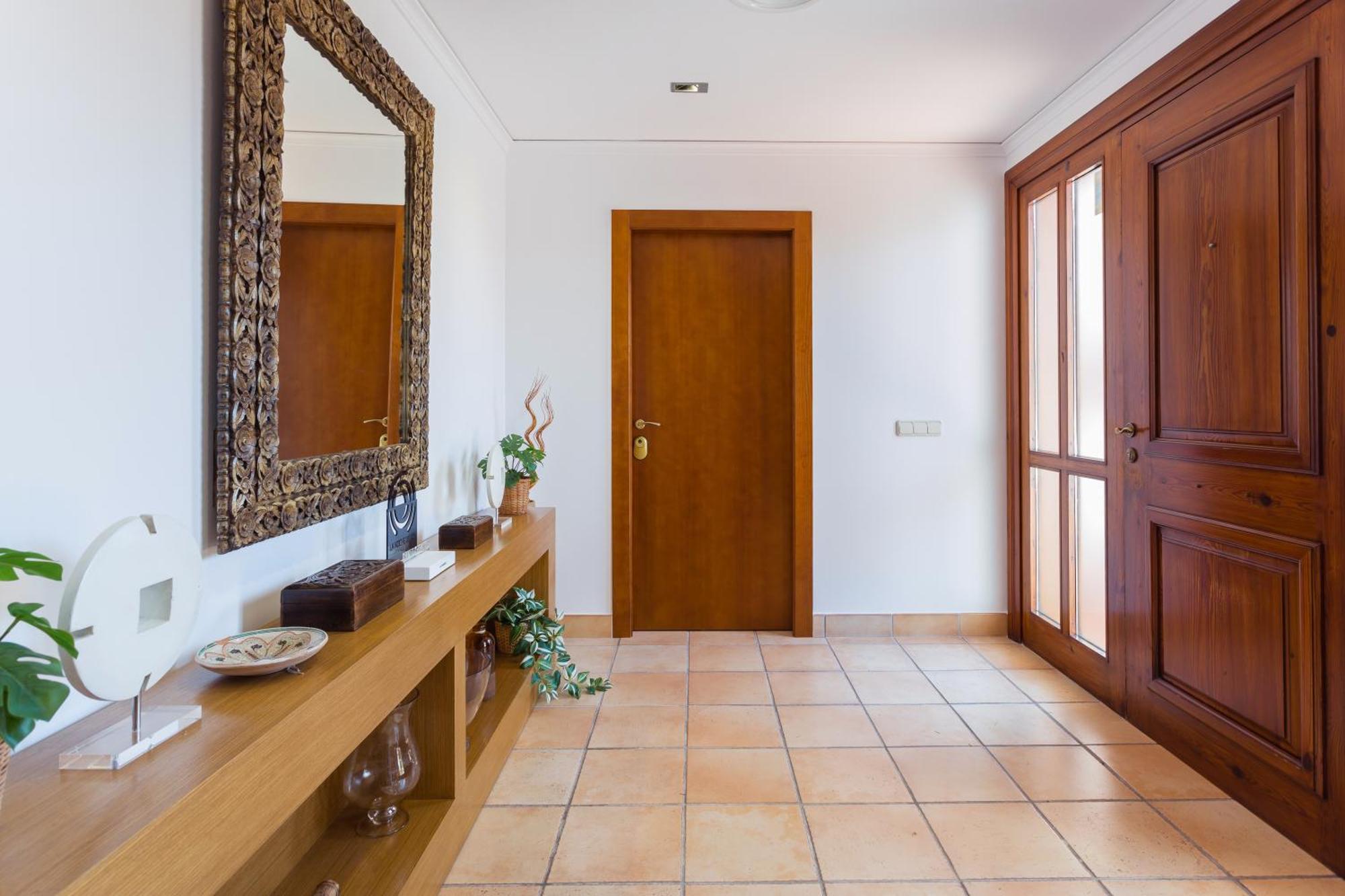 Apartment Luny *